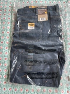 Carhartt Rugged Flex Relaxed Fit Jeans Mens 46X30 Straight Leg 5 Pocket NWT - Picture 1 of 8