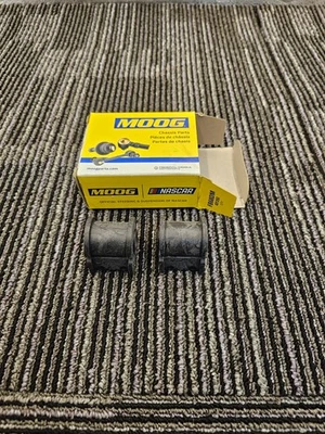 Bujes de barra estabilizadora trasera Moog K80423 para Toyota Highlander 2001-2005 2x2 Foto 1 de 4
