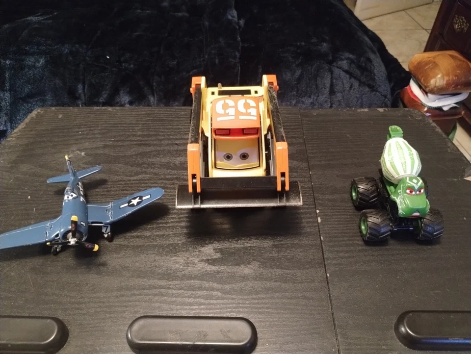 Disney Pixar Cars Maters Tall Paddy O’ Concrete Skipper 7 Avalanche Bull Lote 3 Foto 1 de 4