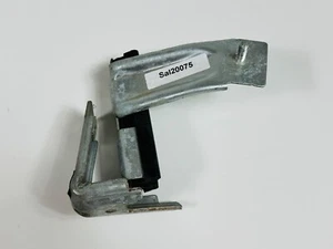 Ford Driver Glass Retainer - Sal20075 - Bild 1 von 2