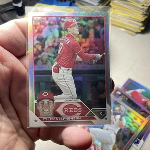 2023 Series 1 Base Rainbow Foil #166 Tyler Stephenson - Cincinnati Reds - Picture 1 of 2