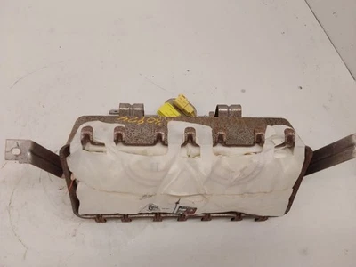 Bolsa de aire Nissan Máxima 2016-2018 para tablero superior del pasajero delantero Foto 1 de 4