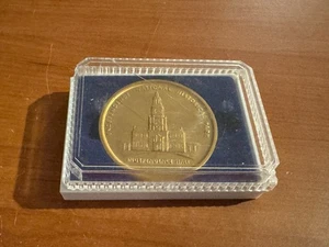 Independence National Historical Park Liberty Bell Münze, 2", Neu im Karton - Bild 1 von 3