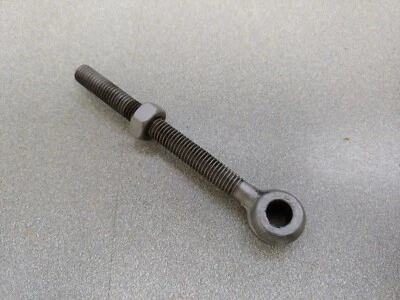 MUY BONITO USADO ORIGINAL PORSCHE 928 SMOG BOMBA DE AIRE SOPORTE TORNILLO OJO PERNO Foto 1 de 4