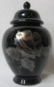 Fenton Black Silver Lidded Temple Ginger Jar Urn Handpainted Diane Gessel 1980s - Picture 1 of 10