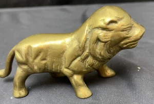Solid Brass Lion Vintage Taiwan - Picture 1 of 4