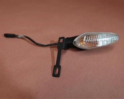 Señal de giro trasero izquierdo Ducati Supersport S 2017-2020 Foto 1 de 4