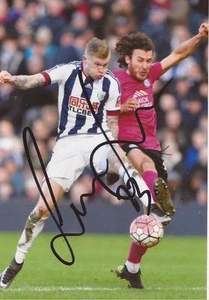 PETERBOROUGH: LAWRIE WILSON SIGNED 6x4 ACTION PHOTO+COA - Picture 1 of 1