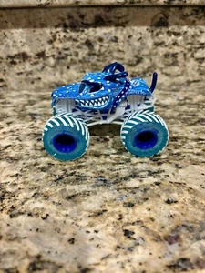 Spin Master Monster Jam Fire & Ice Mutt Dalmatian Truck New 1:64 - Picture 1 of 5