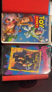 Toy Story & Gänsehaut Eine Nacht im Schreckturm VHS Filme - Bild 1 von 4