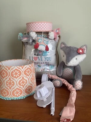 Levtex 婴儿 FIONA 婴儿床 幼儿床上用品 + 移动 + 毛绒狐狸和灯罩 可爱 — 第 1/4 张图片