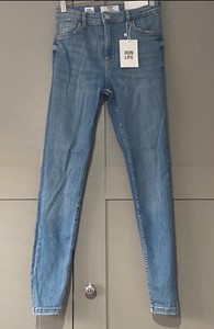 Mujer Pantalón cargo Negro | Jeans Bershka \u003c Esperando a Christine