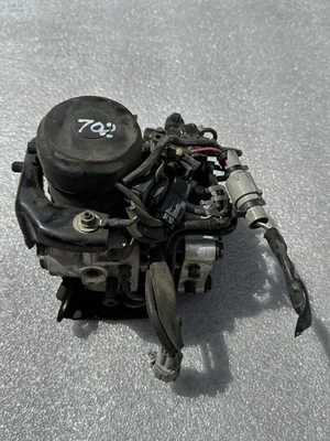 1992 TOYOTA CELICA ANTI LOCK BRAKE ABS PUMP 44510-20050 - Image 1 of 4