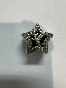 Pandora x Disney Tinker Bell Star Charm 791920NPG ‘Faith Trust Pixie Dust’ - Picture 1 of 2