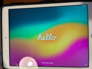 Apple iPad (7th Gen) - 10.2 - 32GB - WIFI - Rose Gold - Picture 1 of 5