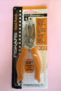 Vintage New Fiskars ~FLOWER~ Hand Hole Punch Scrapbooking 1/4" Soft Comfort Grip - Picture 1 of 7