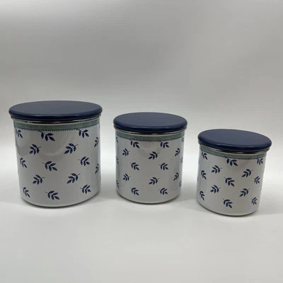 Juego de 3 botes de almacenamiento de metal vintage Villeroy & Boch Switch con tapas de madera Foto 1 de 4