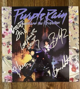 "Prince And The Revolution" Full Band Signed "Purple Rain" Vinyl Album +5 PROOF - Bild 1 von 3