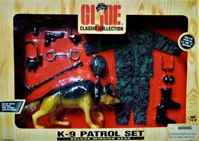GI Joe Classic Collection K-9 Patrol Set Deluxe Mission Gear 1998 Kenner 57058 - Imagem 1 de 4