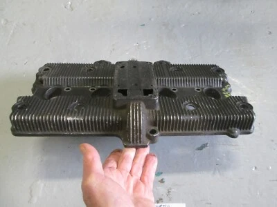 CUBIERTA CULATA SUZUKI 1988 - 1989 GSXR750 1989 - 1991 GSXR1100 11171-17C00 Foto 1 de 4