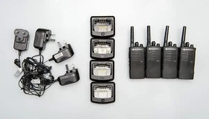 4 x Motorola XTNi z ładowarkami i klipsami do paska - świetny stan, fantastyczny zestaw! - Zdjęcie 1 z 24