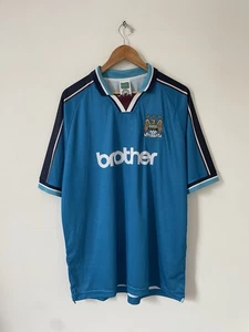Manchester City 1997/99 Heimtrikot XL Score Draw Official Retro - Bild 1 von 10