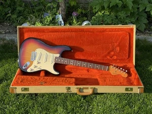 1984 Fender USA Fullerton Stratocaster American Vintage AVRI ‘62 OHSC 3,4 kg! - Bild 1 von 24