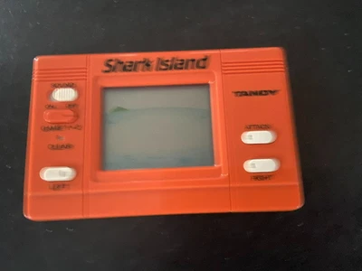 Videojuego Electrónico LCD Portátil SHARK ISLAND de Tandy - DE COLECCIÓN Sin Probar Foto 1 de 2