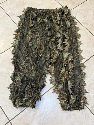 A Pair of 3D Leafy Camouflage Ghillie Suit Pants. Size XL - Image 1 of 4