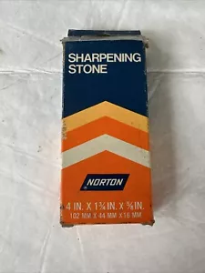 Vintage "Norton" Sharpening Stone (1970's) 4” X 1 & 3/4” X 5/8” 1B 134 No. 85550 - Picture 1 of 7