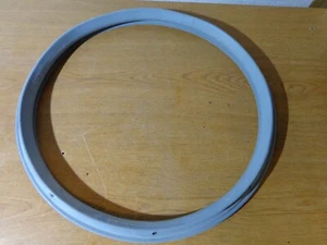 thermo scientific sorvall rt1 top lid seal gasket rubber (cosmetic defect) - Picture 1 of 4