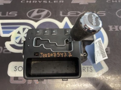 2010 Jeep Commander Floor Shifter P52124687af - Image 1 of 4