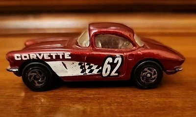 Vintage Matchbox 1962 Chevrolet Corvette Red With Chrome Interior Diecast 1982  - Image 1 of 4