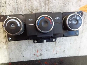 13 14 GMC ACADIA TEMPERATURE CONTROL FRONT MANUAL C67 2296801 - Picture 1 of 12