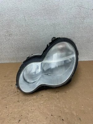 2001-2004 Mercedes-Benz C Class Halogen Left Driver Headlight Oem V5033 DW - Image 1 of 4