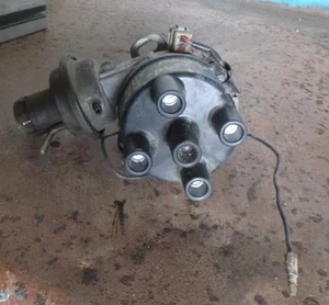 Honda Accord 1980 Distributor (electronic) - Picture 1 of 5
