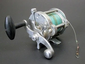 Vintage Pflueger Rocket No.1375 Bait Casting Fishing Reel Usa - Imagen 1 de 3