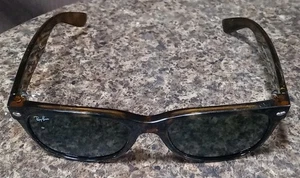 Gafas de sol Ray-Ban RB2132 902L 550 Wayfarer marrón tortuga 3M lentes polarizadas - Imagen 1 de 7