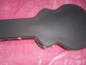 Canadian Made Case for Gibson Super 400 Best Available Pink Velour Interior - Picture 1 of 4