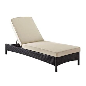 CROSLEY FURNITURE Chaise Lounge W/ Sand Cushions Palm Harbor Outdoor Wicker - Picture 1 of 4