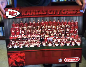 NFL - Kansas City Chiefs 2001 Team Photo Poster - VINTAGE - NEW - Picture 1 of 1