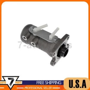 1 Dorman - First Stop Brake Master Cylinder Fits 1995-2002 NPR - Picture 1 of 6