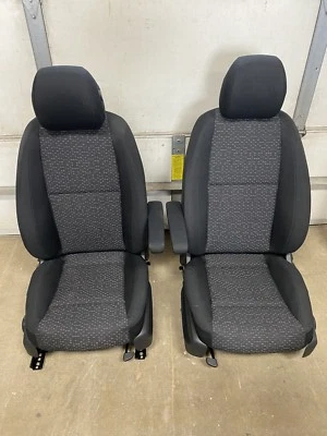 23-25 Mercedes Benz Metris Van Black/White Cloth Frnt Bucket Seats w/o Bolster Foto 1 de 4