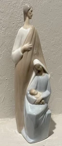 Statuina porcellana Lladro 9" Sacra Famiglia Gesù, Maria, Giuseppe. Made In Spain. - Foto 1 di 9