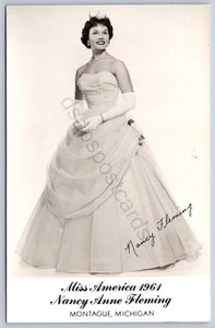 Postal K29/Montague Michigan RPPC 1961 Miss América Nancy Fleming 24 - Imagen 1 de 4