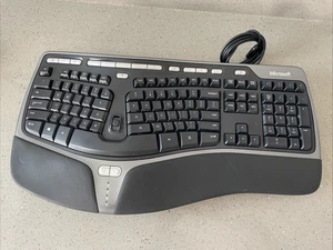 Microsoft Natural Ergonomic Keyboard 4000 v1.0 KU-0462 USB Wired Tested - Picture 1 of 12