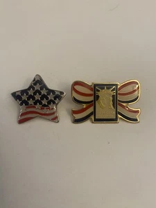 American Flag Patriotic Star Ribbon (2) Lapel Pins P19 - Picture 1 of 4