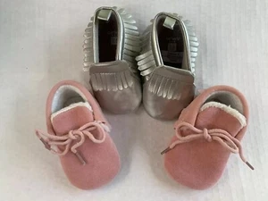 Infant Mocassins Size 3 / 6 Months Carters Silver Baby Pink - Picture 1 of 6