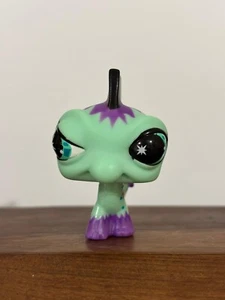 🐾 Littlest Pet Shop LPS #No Iguana ‘Punkiest Series’ Limited Edition - Picture 1 of 5