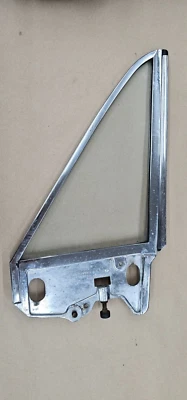 64 ~ 66 福特 Thunderbird T 鸟可转换透明 LH 左四分之一窗玻璃 — 第 1/4 张图片